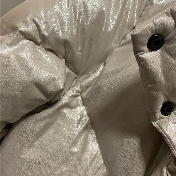 SAM. Coat - Picture 3 of 9